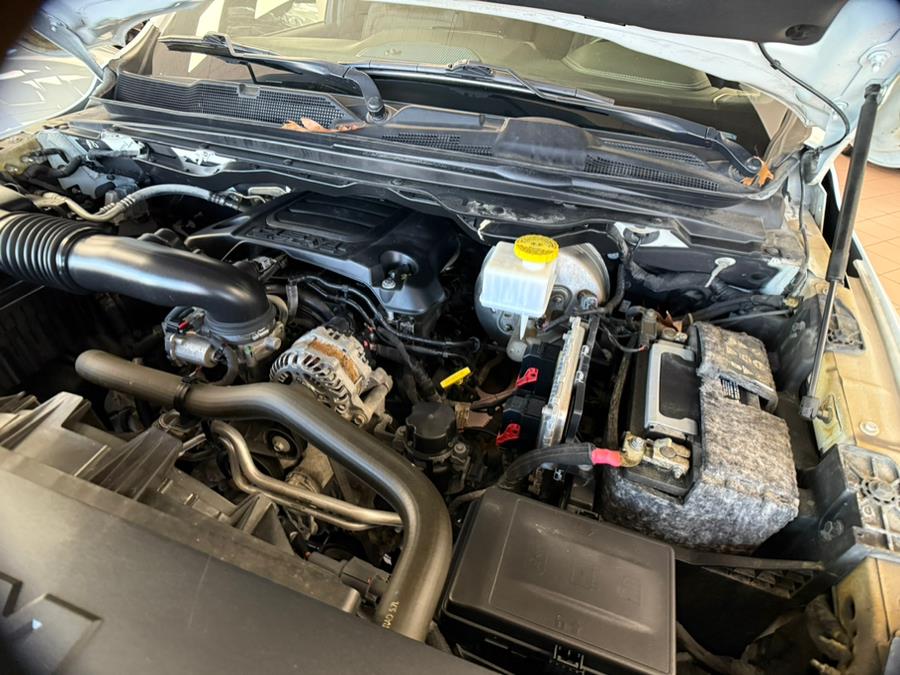 2020 RAM 1500 rebel 4x4 Crew Cab 5''7
