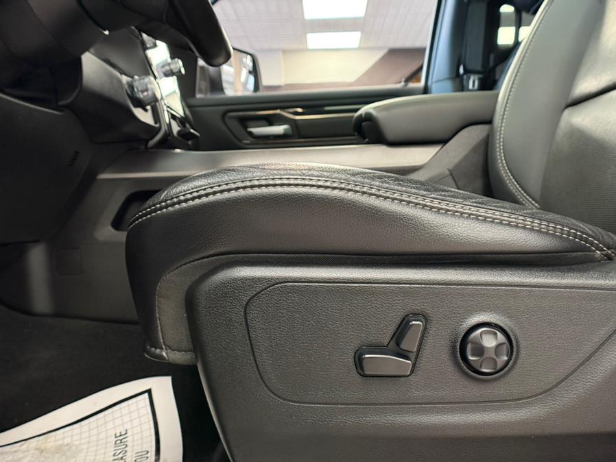 2020 RAM 1500 rebel 4x4 Crew Cab 5''7