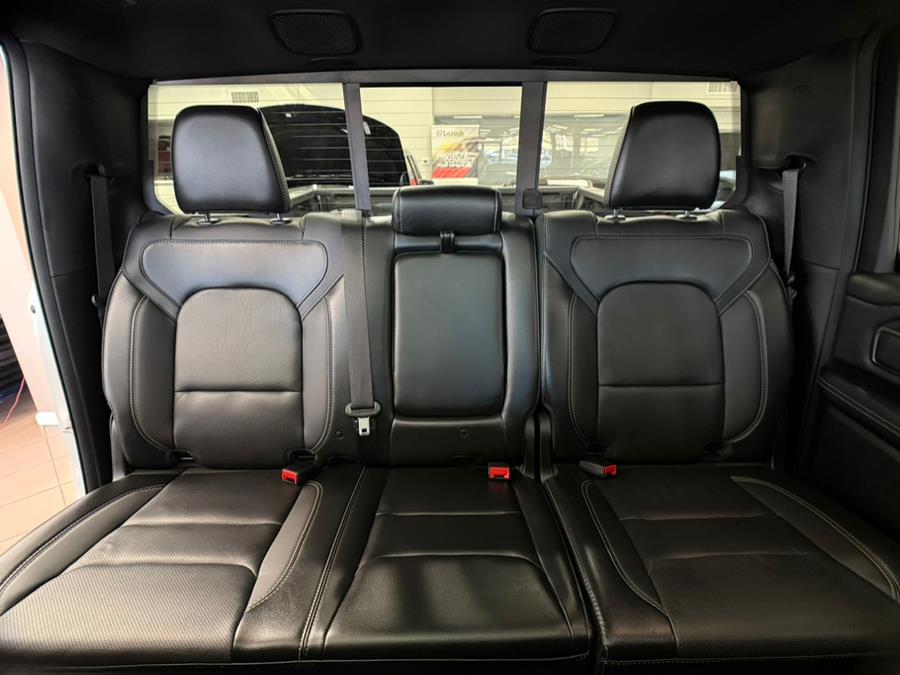 2020 RAM 1500 rebel 4x4 Crew Cab 5''7