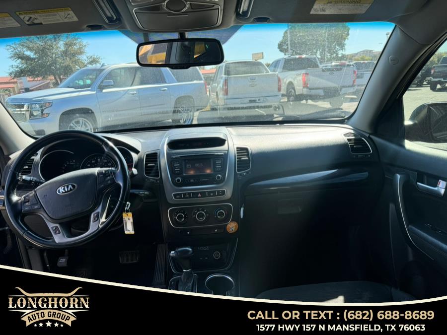 2014 Kia Sorento LX photo