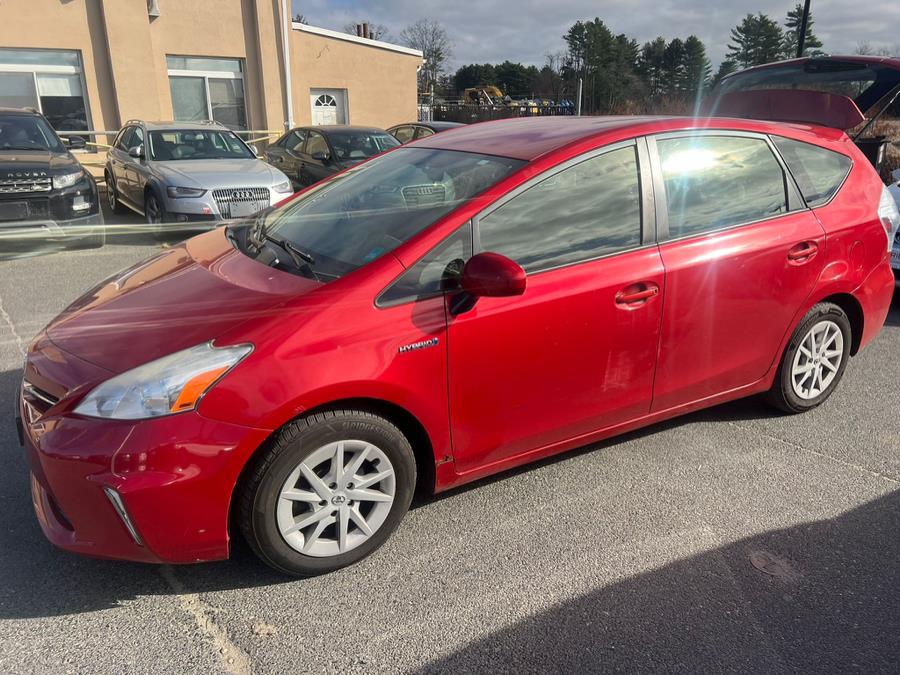 2012 Toyota Prius v Two photo