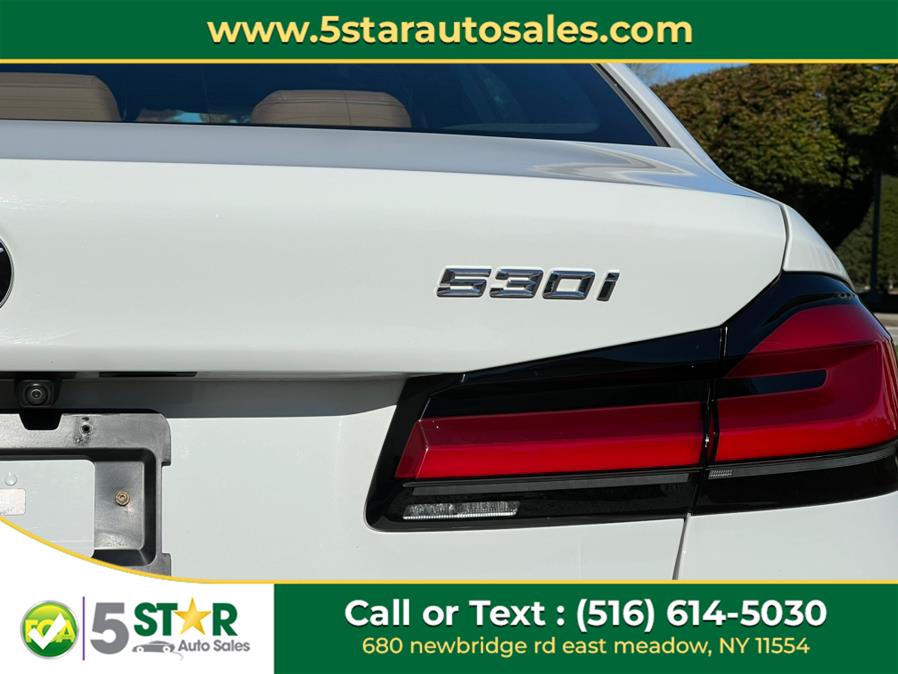 2021 BMW 5-Series 530i xDrive Sedan photo