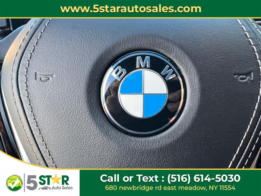 2021 BMW 5-Series 530i xDrive Sedan photo
