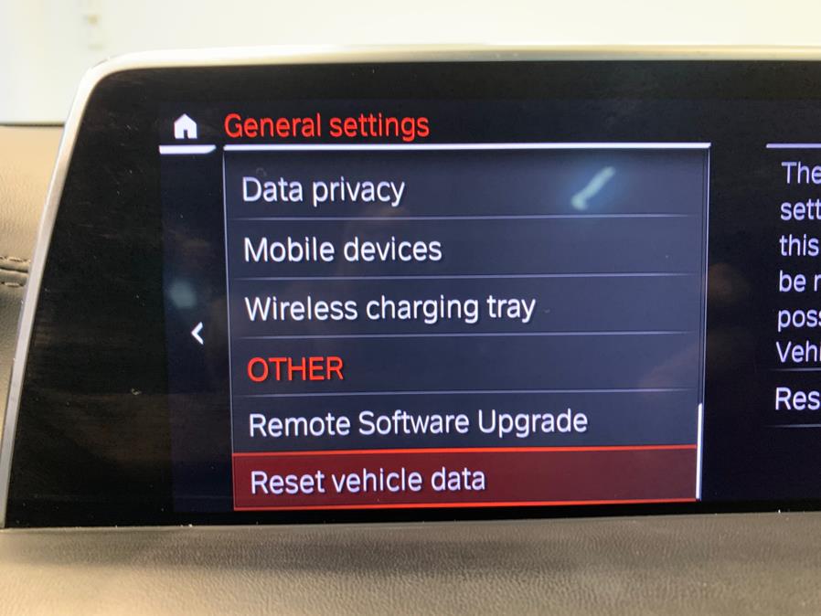 2021 BMW 7-Series 750i xDrive Sedan photo