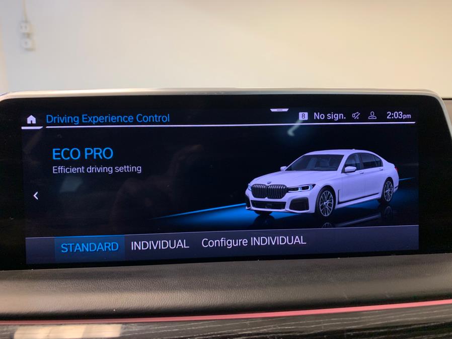2021 BMW 7-Series 750i xDrive Sedan photo
