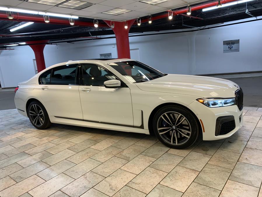 2021 BMW 7-Series 750i xDrive Sedan photo
