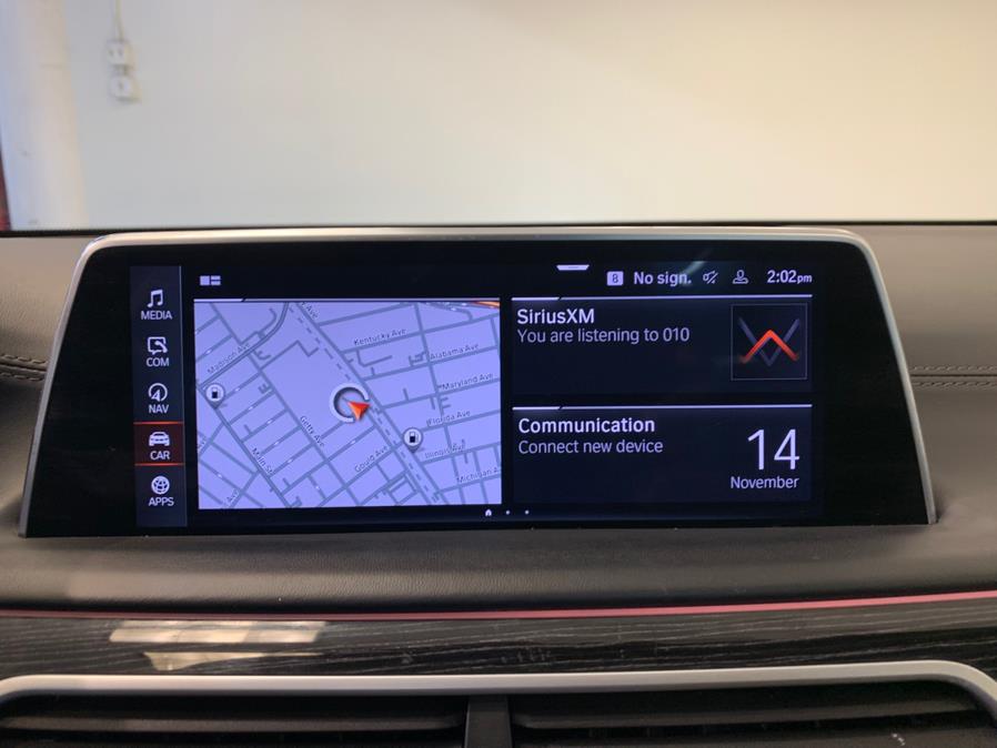 2021 BMW 7-Series 750i xDrive Sedan photo
