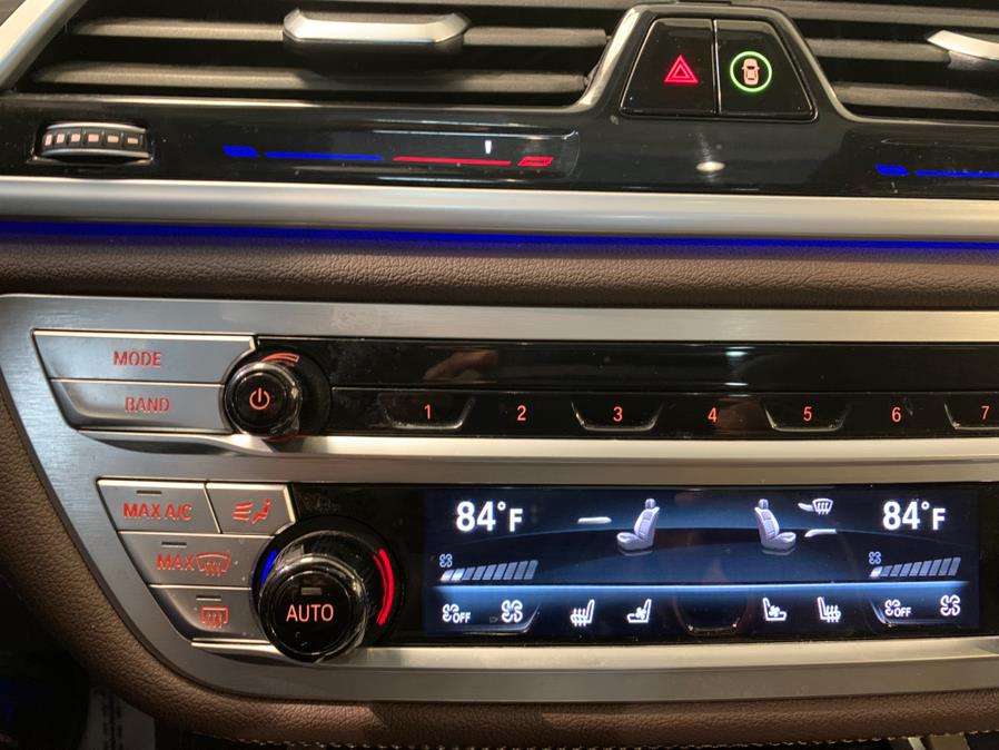 2021 BMW 7-Series 750i xDrive Sedan photo