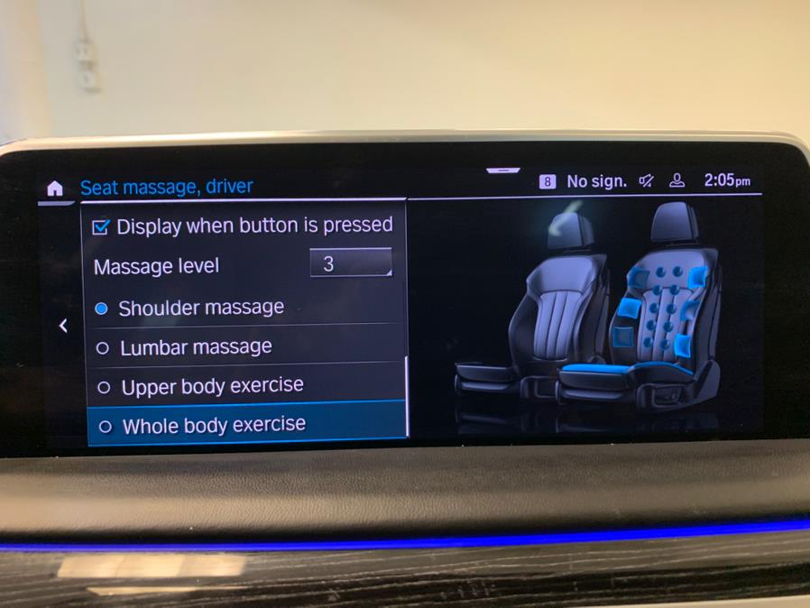 2021 BMW 7-Series 750i xDrive Sedan photo