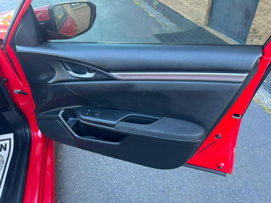 2018 Honda CIVIC SEDAN LX CVT photo