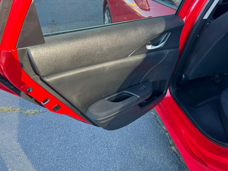 2018 Honda CIVIC SEDAN LX CVT photo