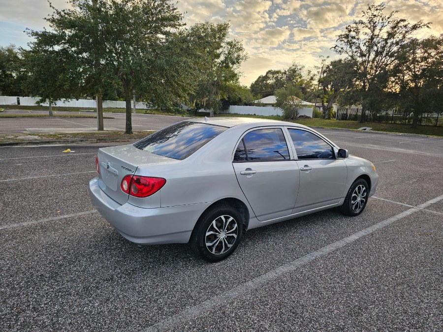 2005 Toyota Corolla CE photo