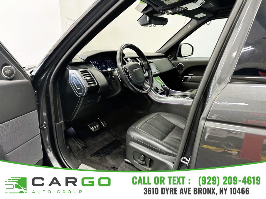 2022 Land Rover Range Rover Sport Turbo i6 MHEV HSE Silver Editi photo