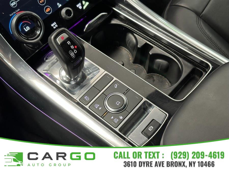 2022 Land Rover Range Rover Sport Turbo i6 MHEV HSE Silver Editi photo