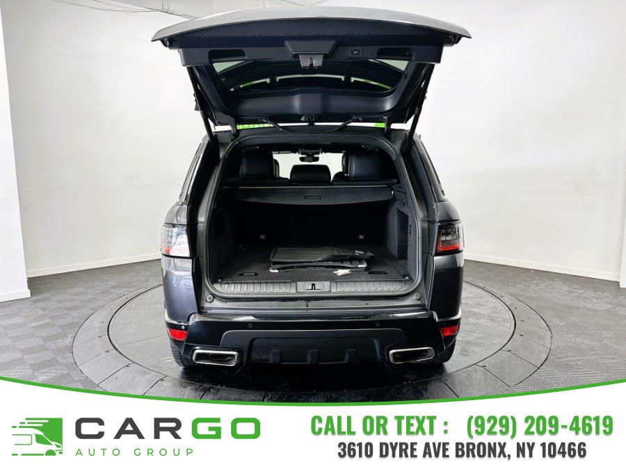 2022 Land Rover Range Rover Sport Turbo i6 MHEV HSE Silver Editi photo