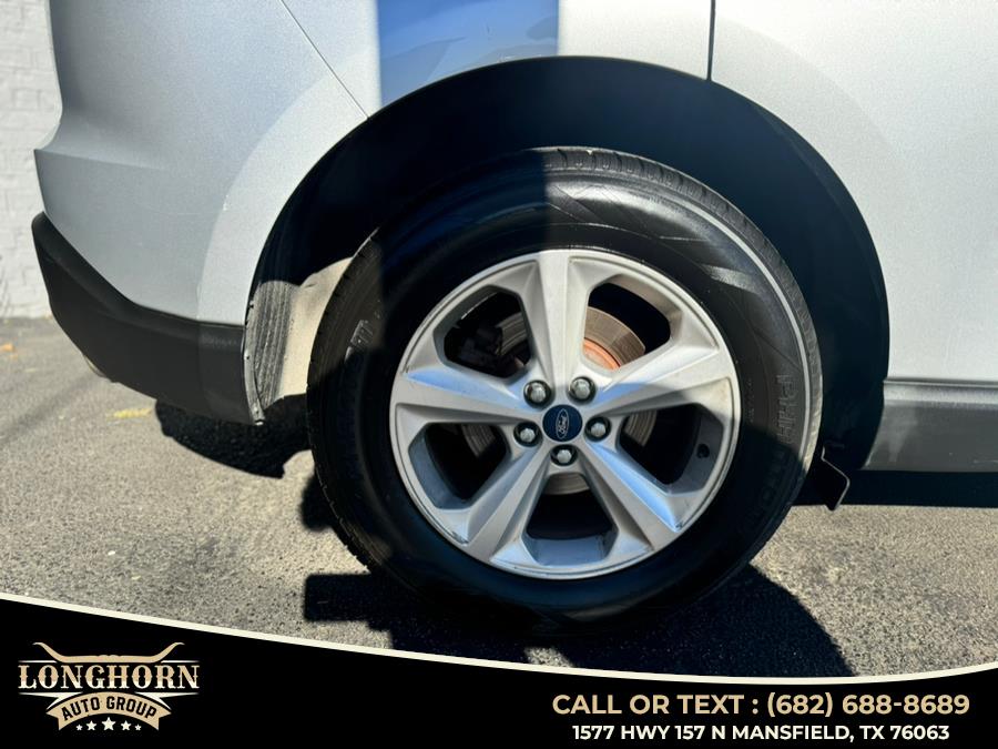 2015 Ford Edge 4dr SE FWD photo