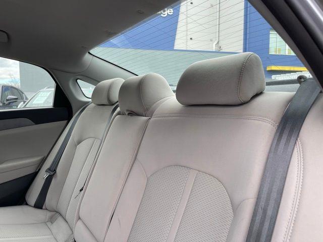 2015 Hyundai Sonata SE photo