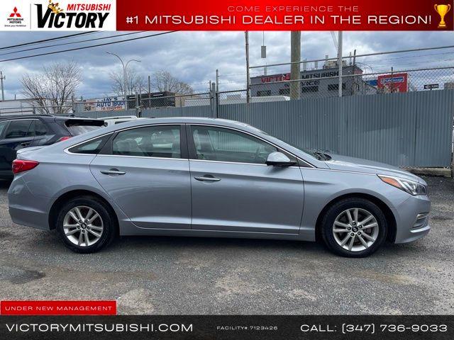 2015 Hyundai Sonata SE photo