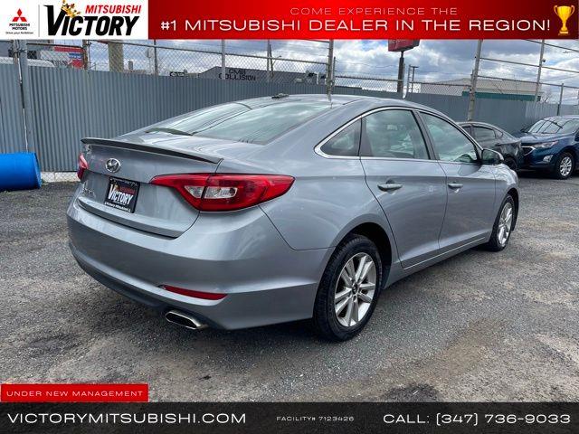 2015 Hyundai Sonata SE photo