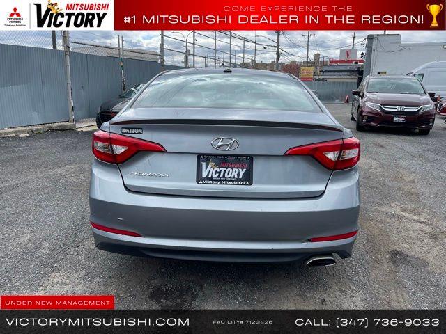 2015 Hyundai Sonata SE photo