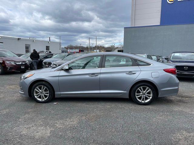 2015 Hyundai Sonata SE photo
