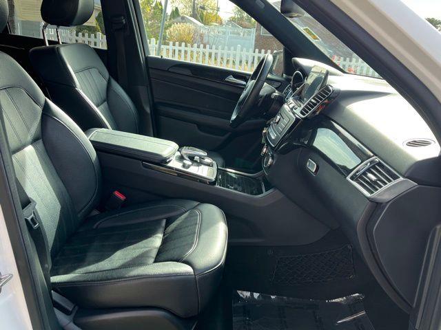 2019 Mercedes-Benz GLE GLE 400 photo