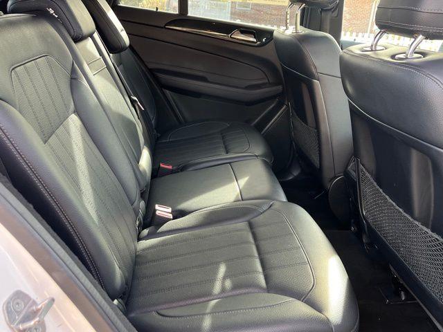 2019 Mercedes-Benz GLE GLE 400 photo