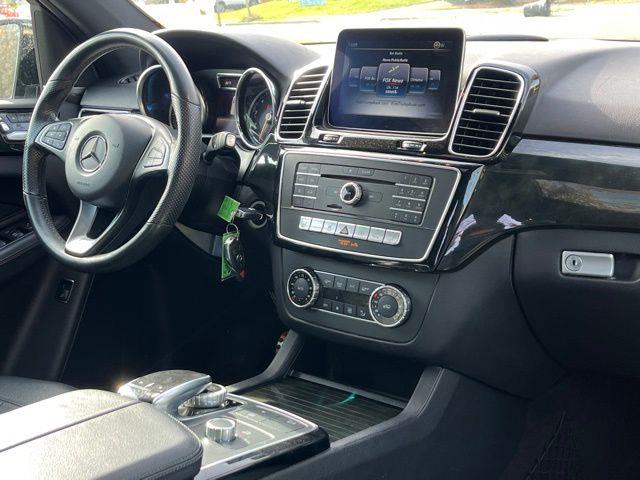 2019 Mercedes-Benz GLE GLE 400 photo