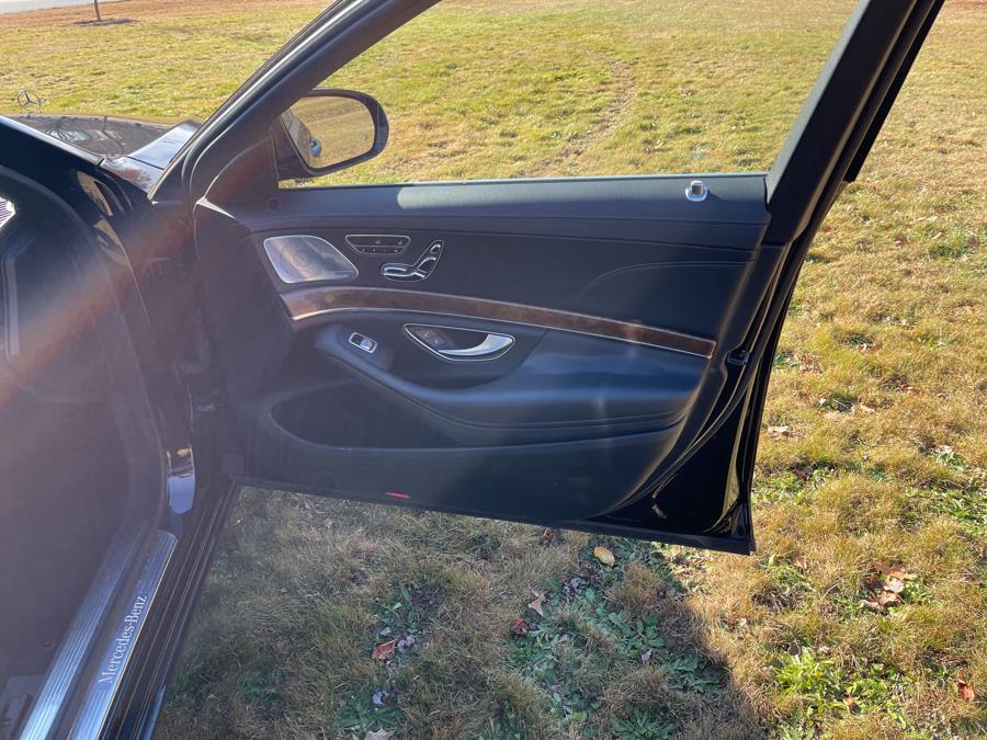 2015 Mercedes-Benz S-Class S550 4MATIC photo