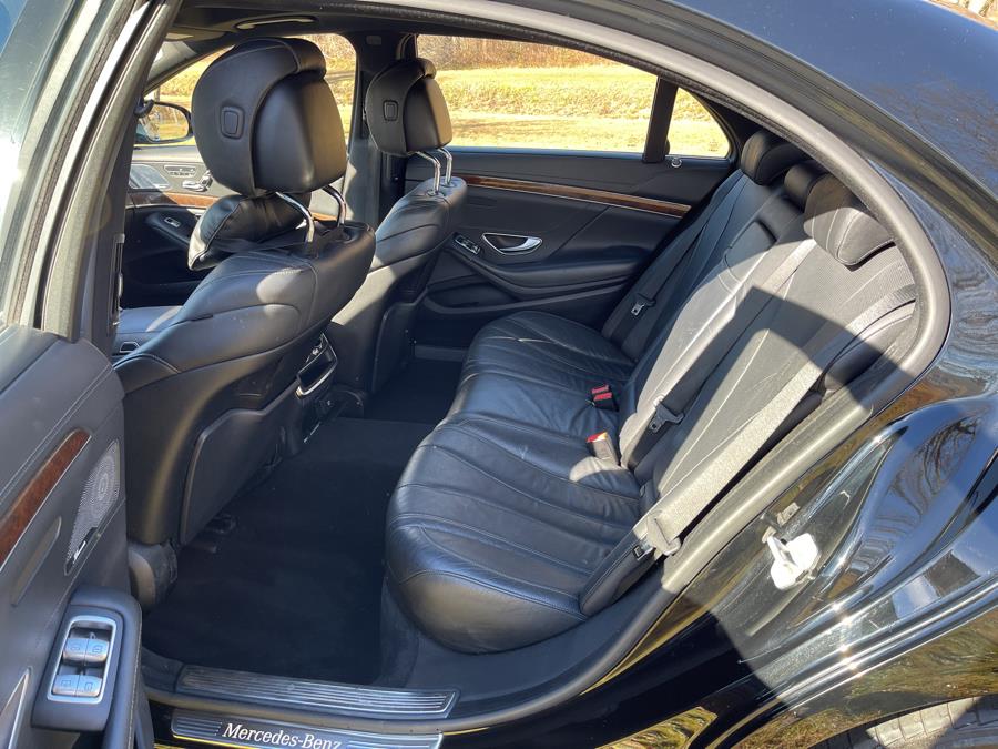 2015 Mercedes-Benz S-Class S550 4MATIC photo