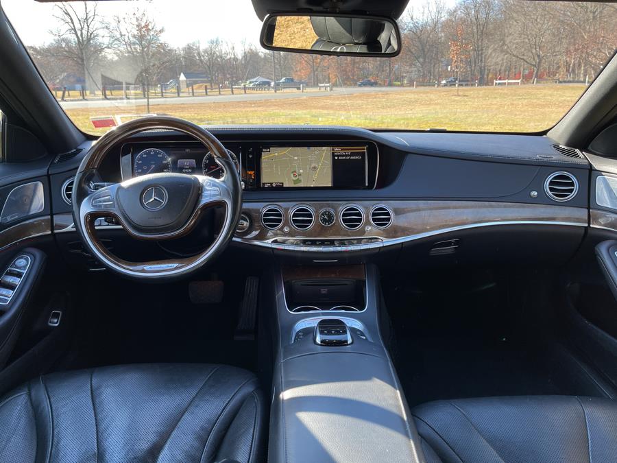 2015 Mercedes-Benz S-Class S550 4MATIC photo