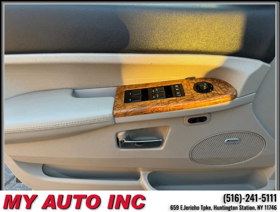 2010 Jeep Grand Cherokee Limited photo