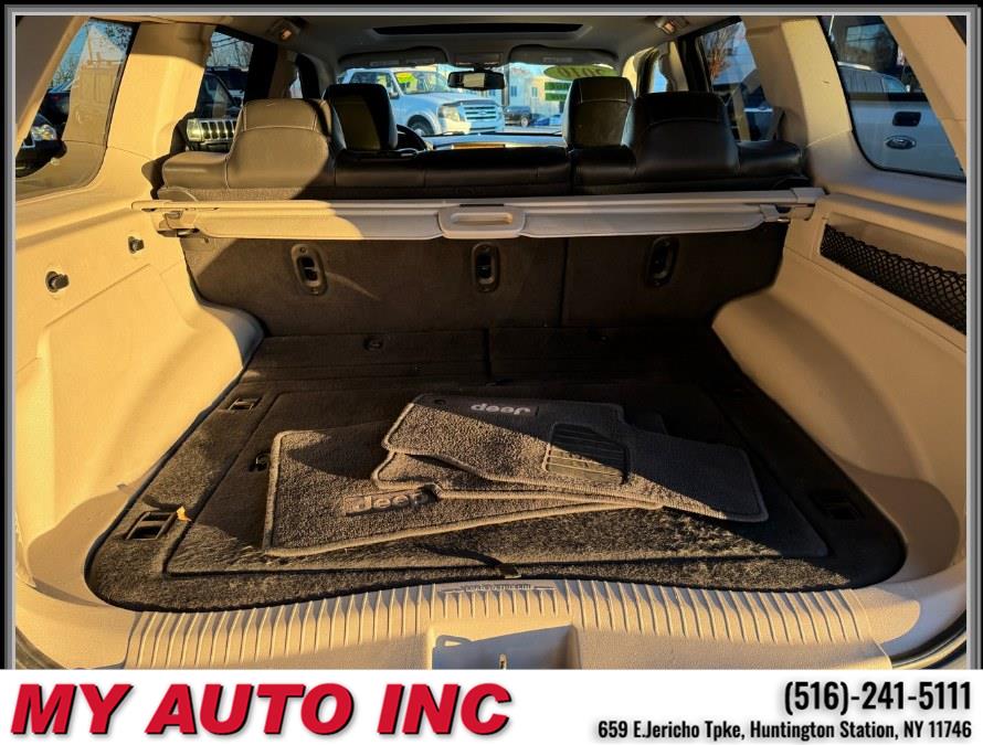 2010 Jeep Grand Cherokee Limited photo