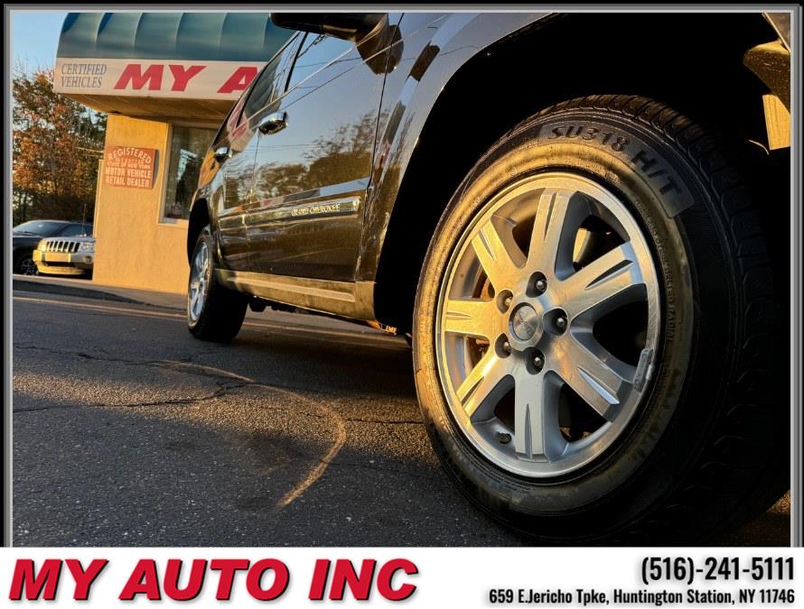 2010 Jeep Grand Cherokee Limited photo