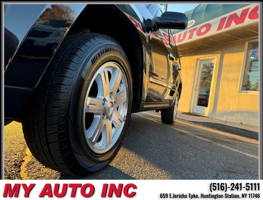 2010 Jeep Grand Cherokee Limited photo