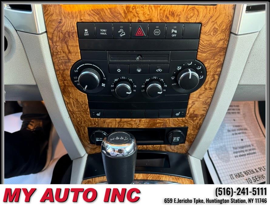 2010 Jeep Grand Cherokee Limited photo