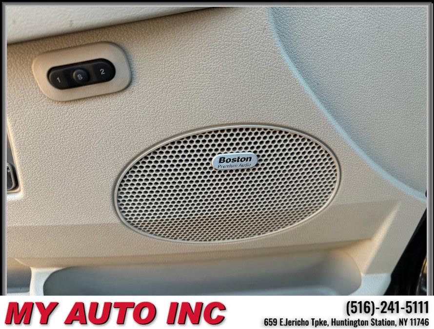 2010 Jeep Grand Cherokee Limited photo