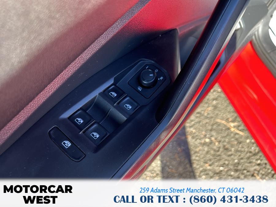 2019 Volkswagen Jetta R-Line Auto w/SULEV photo