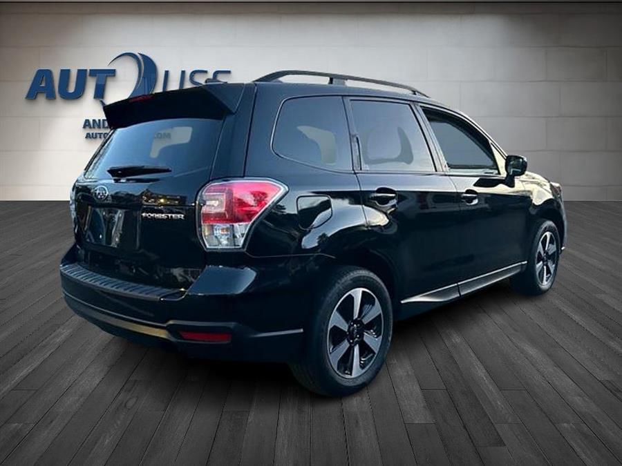 2018 Subaru Forester PREMIUM photo