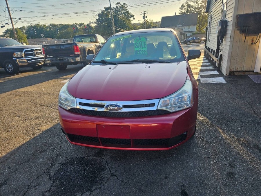 2010 Ford Focus SE photo