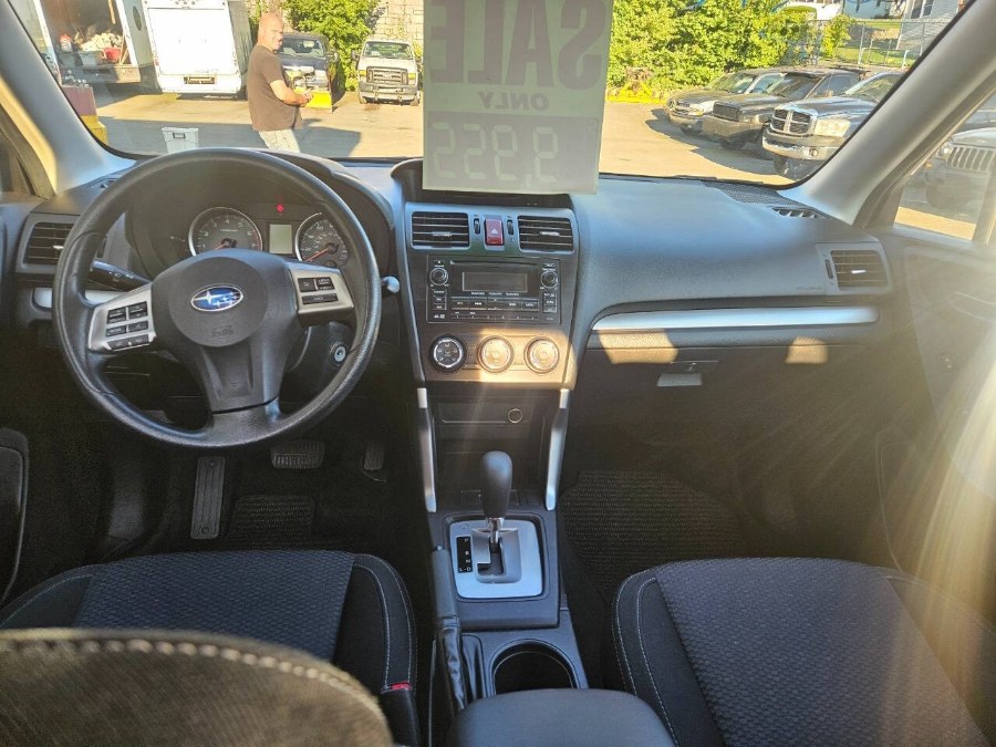 2014 Subaru Forester 2.5i photo