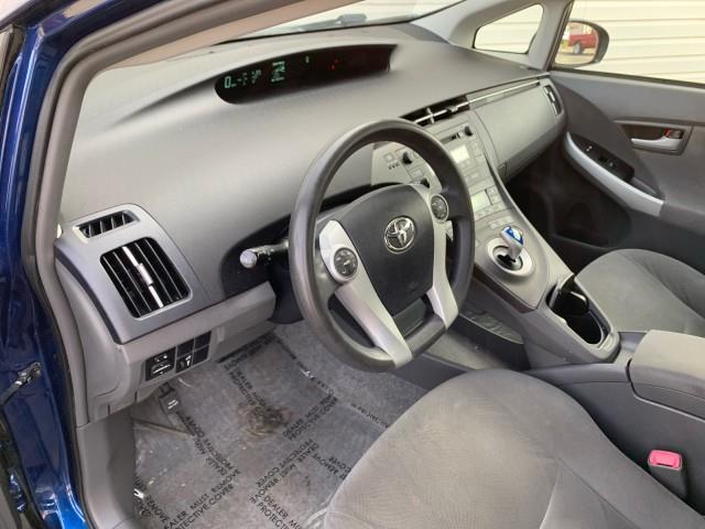 2011 Toyota Prius I photo
