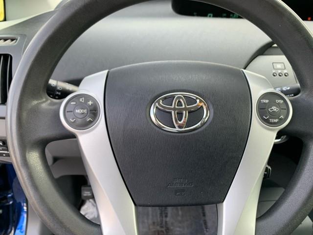 2011 Toyota Prius I photo