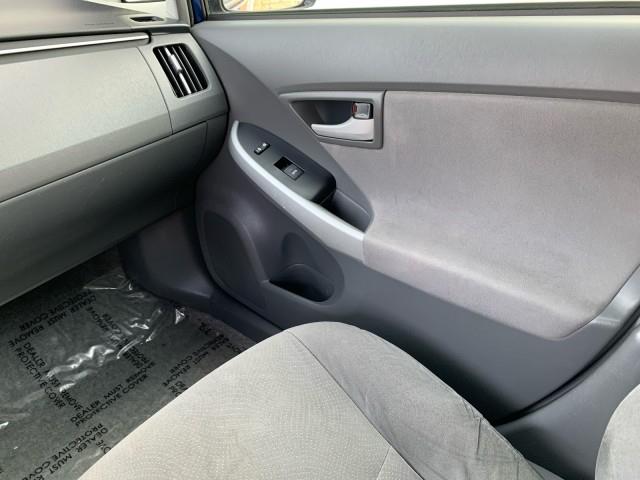 2011 Toyota Prius I photo
