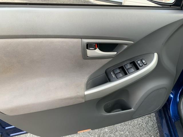 2011 Toyota Prius I photo