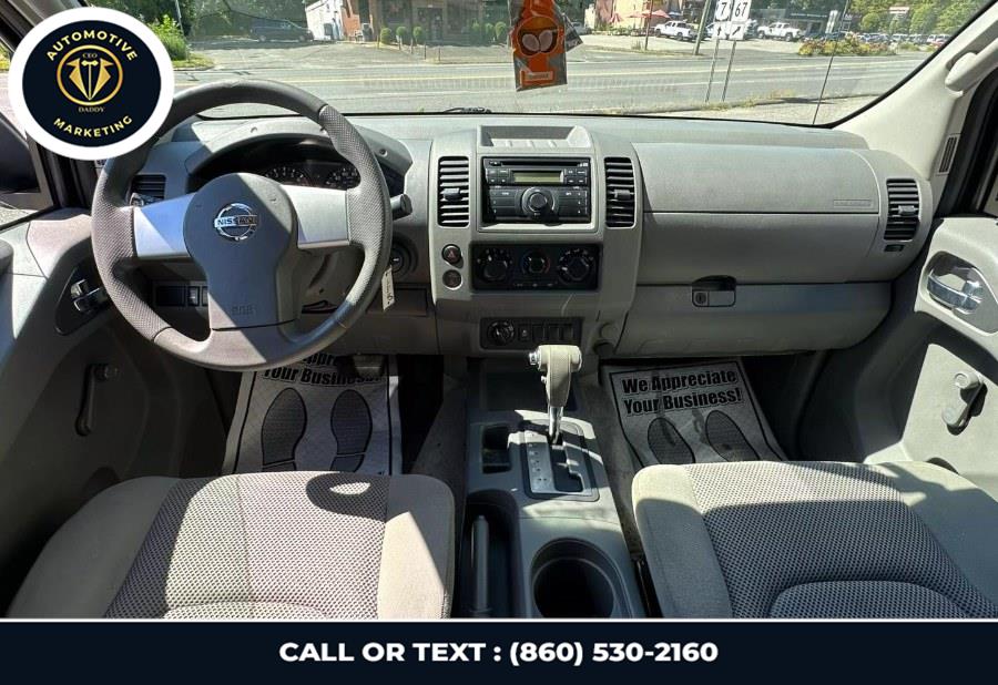 2013 Nissan Frontier S photo