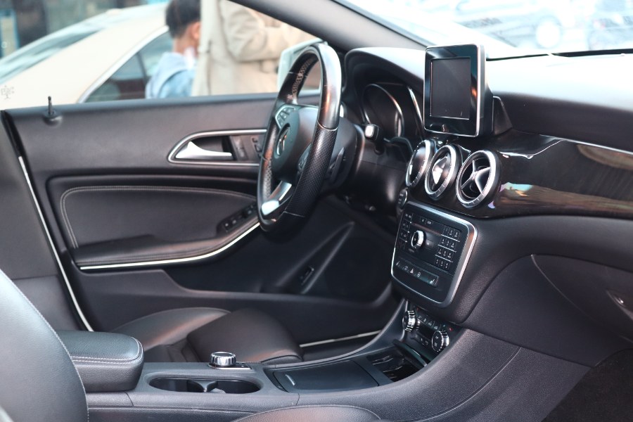 2016 Mercedes-Benz cla 4dr Sdn CLA 250 4MATIC photo
