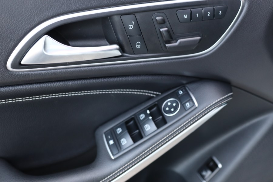 2016 Mercedes-Benz cla 4dr Sdn CLA 250 4MATIC photo