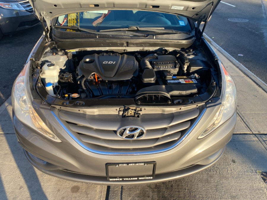 2011 Hyundai Sonata GLS photo