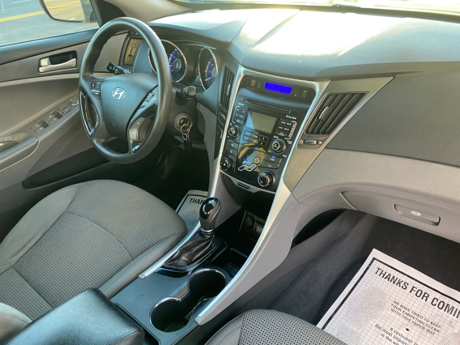 2011 Hyundai Sonata GLS photo
